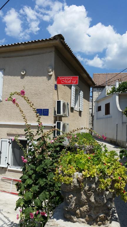 Apartments Mali Raj Vranjic Pokój zdjęcie