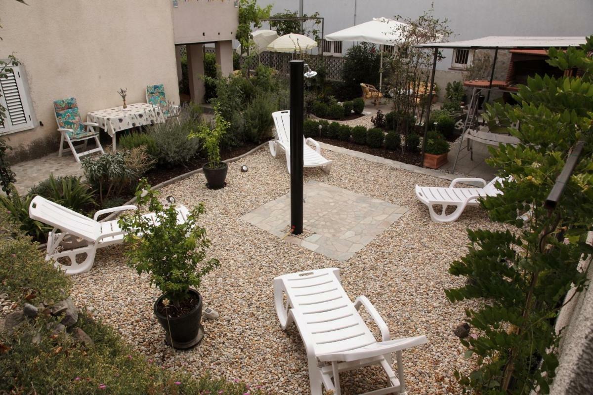 Apartments Mali Raj Vranjic Zewnętrze zdjęcie